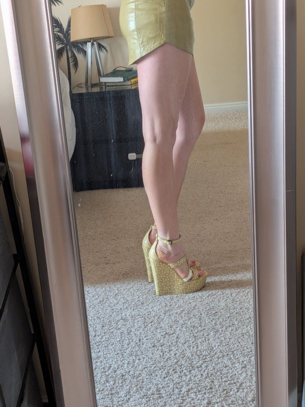 Hot Alaia wedges, like new